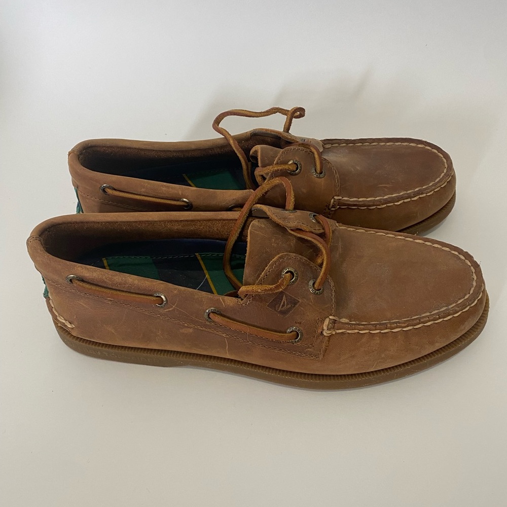 sperry boat shoes